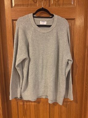 Old Navy Pale Gray Waffle-Knit Crewneck Sweater